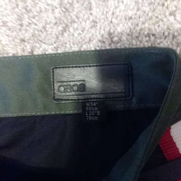 Pants - Picture 3 of 7